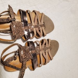 Nine west flat sandals